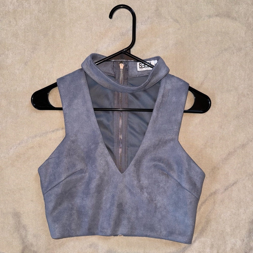 Seek The Lable Choker Top
